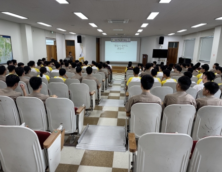 fe265e7d60632a1cdf40dc9a5718171d_1783498305_296.jpg